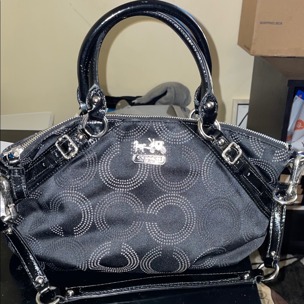 Coach Madison Black / Gray Dotted OP Art Sophia Circle Pattern Satchel 2010 Era